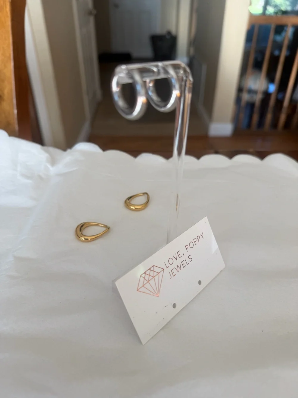 Love Poppy Stainless/Waterproof Two Tone Interlocking Hoop Earrings Brand NWOT